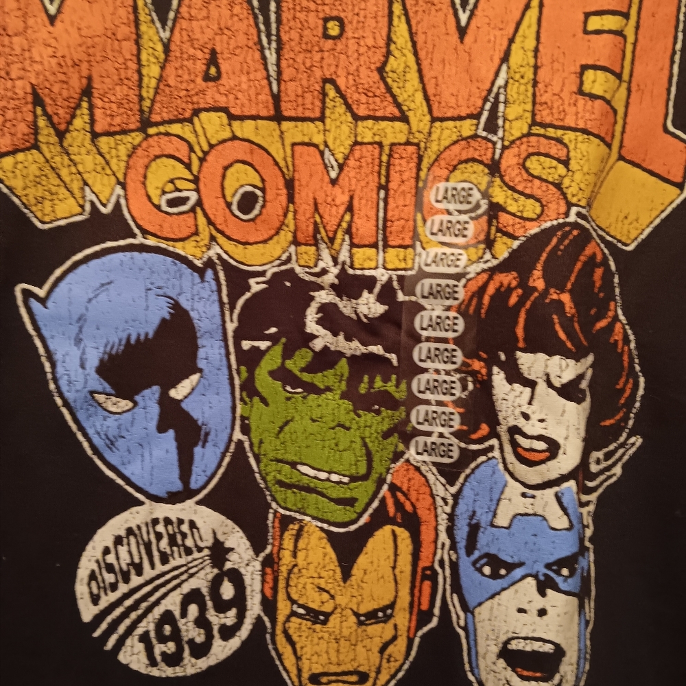 Retro Marvel Comics Avengers T-Shirt - Picture 3 of 4